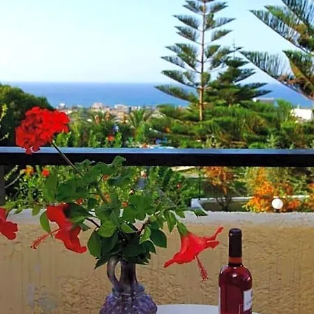 Panorama Sea View 3* Hersonissos (Crete)